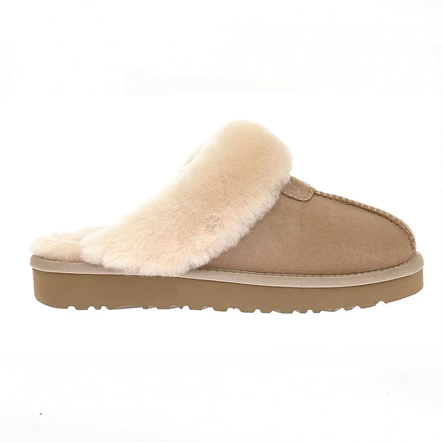 UGG Slippers Scufette Sand
